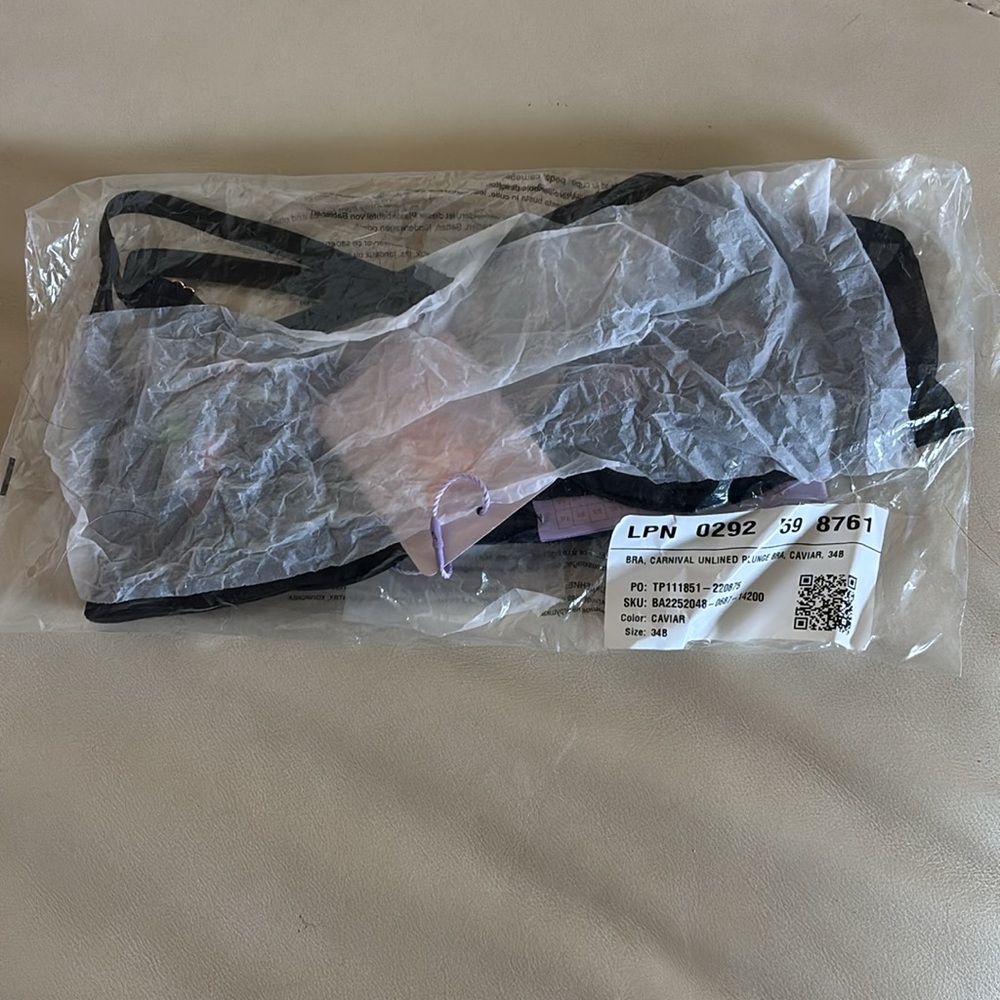 NWT Savage Fenty Carnival Unlined Tricot Plunge Bra Jeweled Black - Picture 5 of 5